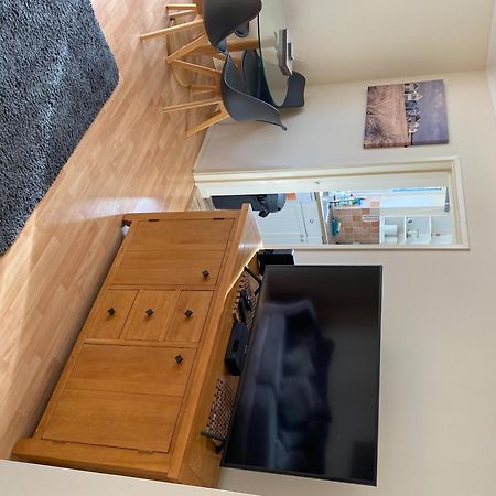 River Courtyard Apartment In The Heart Of Stneots Saint Neots Kültér fotó